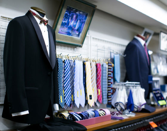 エニット大門 礼服